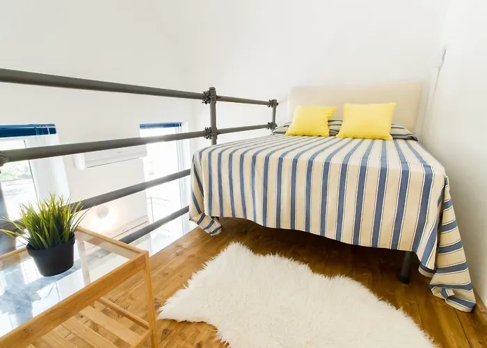 Mini-loft Center Ac & Wifi Apartmán *